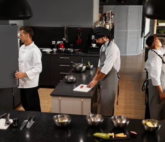 Restaurant : bien aménager sa cuisine, le secret de la productivité