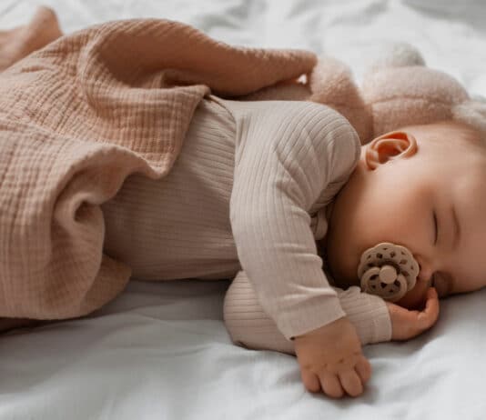 Simplifiez plus que jamais les routines du soir de votre bébé
