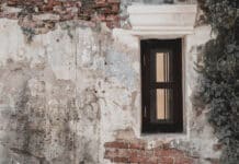 Quand et pourquoi faut-il rénover sa façade ? Les signes qui ne trompent pas