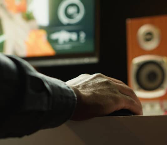 Le rôle de la musique et du son dans l’engagement aux machines à sous